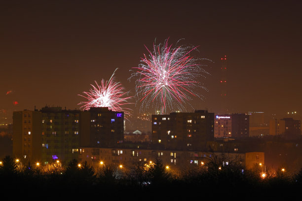 烟花在城市图片下载