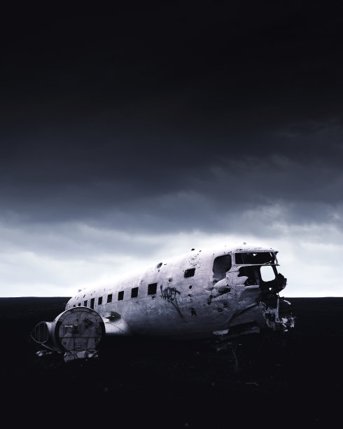 DC-3飞机残骸-冰岛图片下载