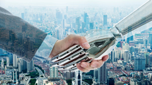 商人和机器人握手在现代城市背景图片下载