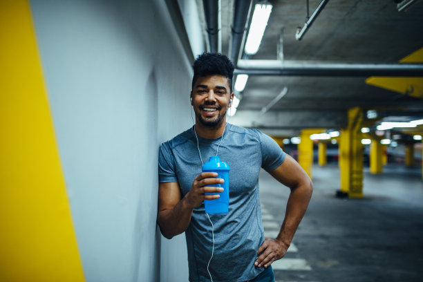 停下来喝水图片下载