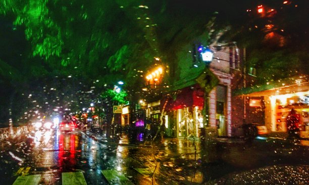 “拉到夏洛茨维尔的图片下载