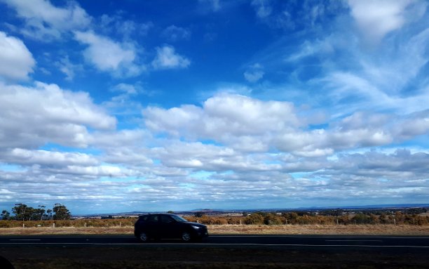 在路上图片下载