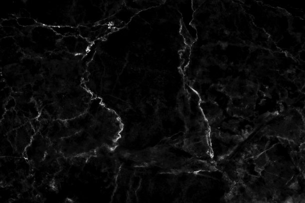 黑色大理石纹理背景与精细结构高分辨率美丽豪华，抽象的黑色石材地板在自然的图案设计艺术作品。图片下载
