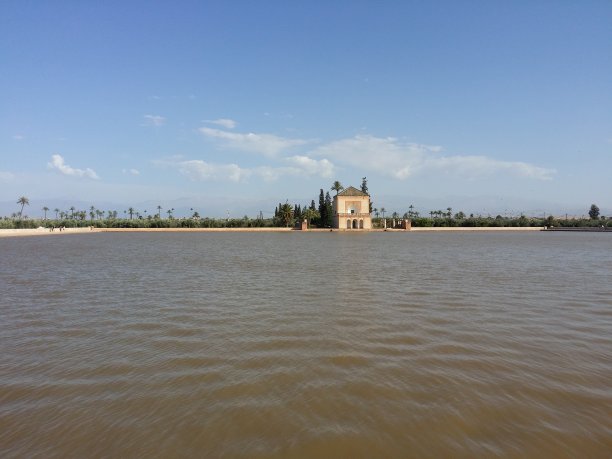 Menara花园摩洛哥马拉喀什图片下载