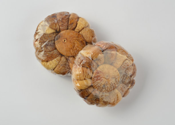 白色背景的干燥无花果包图片下载