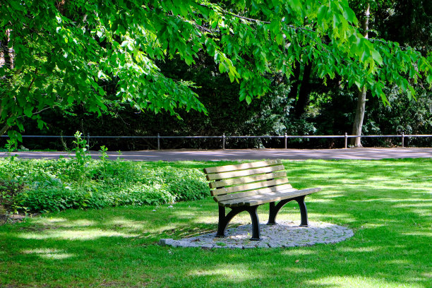 公园长椅图片下载