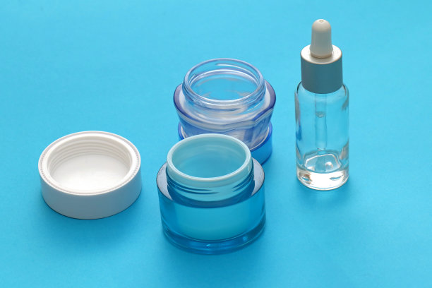 蓝色面霜图片下载