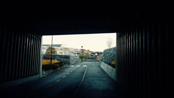 地下通道图片下载