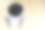 木制背景上的牛仔配件(帽子、围巾和两把枪)图片下载