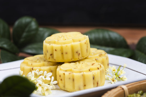 传统美食桂花糕，中式糕点图片下载