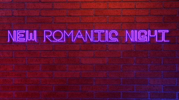 砖墙上的紫色霓虹文字“新浪漫之夜”。3 d渲染。图片下载
