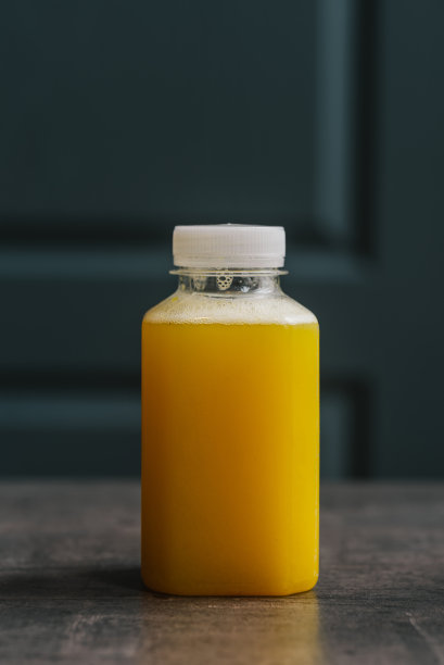 一瓶橙汁图片下载