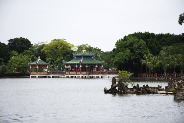 位于中国广东省汕头市的中山公园图片下载