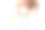 一个小女孩用蜡笔在相册里画画图片下载