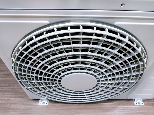 关闭暖气和空调逆变器图片下载