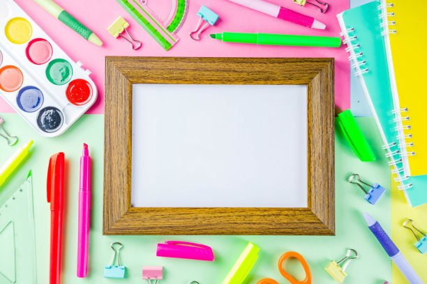 色彩缤纷的回到学校的东西背景图片下载