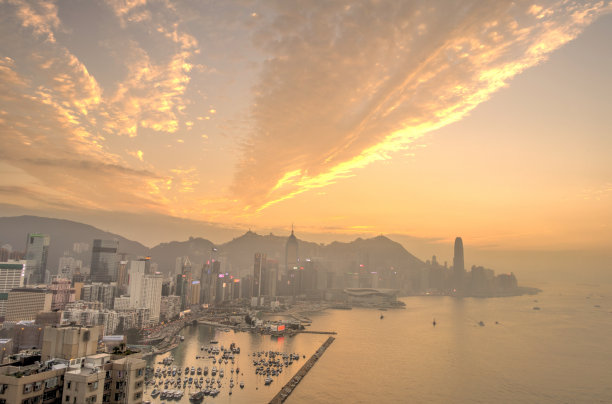 夕阳下的香港海港，HDR图片图片下载