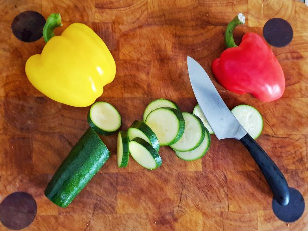 健康饮食切菜板图片下载