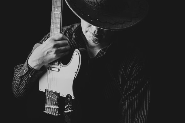 吉他手兼作曲家图片下载