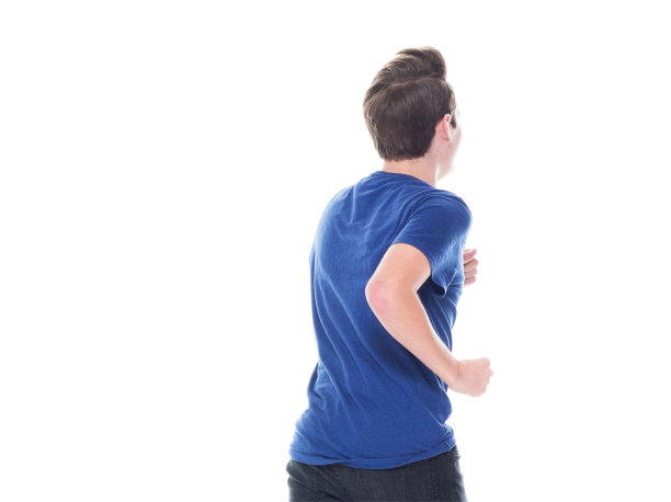 年轻的高中年龄男性跑步图片下载