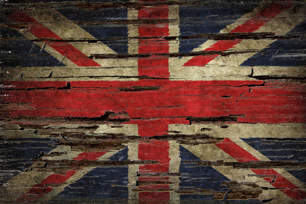 英国国旗画在一块脏木板上。图片下载