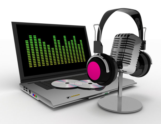 老式麦克风和耳机图片下载