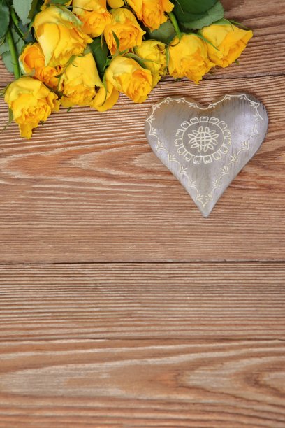 美丽的玫瑰作为一套与心在一张纸上为你的梦想项目与祝愿的情人。图片下载