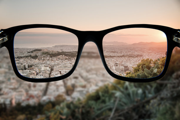 近视在雅典图片下载