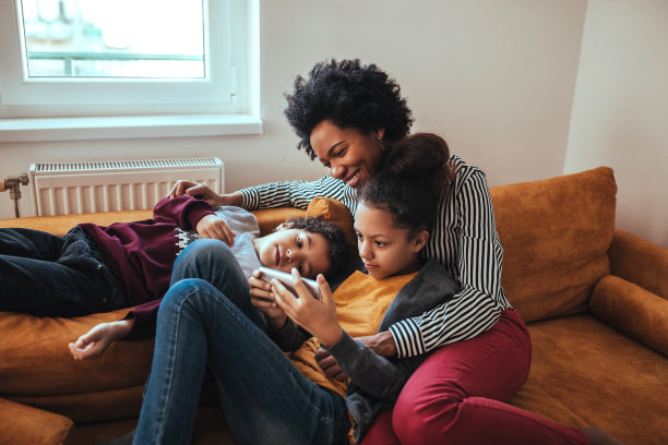 玩弄科技图片下载