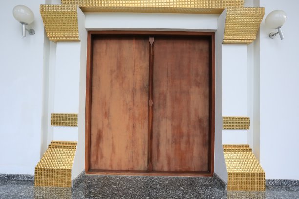 寺庙大门或传统门。图片下载