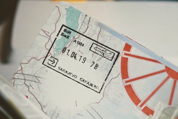 波斯尼亚-黑塞哥维那护照盖章，在萨拉热窝发行图片下载