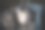 一幅愤怒年轻女子揪头发的肖像图片下载