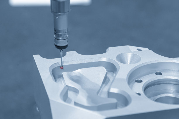 测量样品零件的三坐标测量探头。图片下载