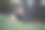 亚洲可爱的女孩毕业。女孩微笑着穿上幼儿园毕业服图片下载