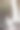 年轻的情侣在相爱的新郎和新娘，婚礼的日子附近的山上瀑布。图片下载