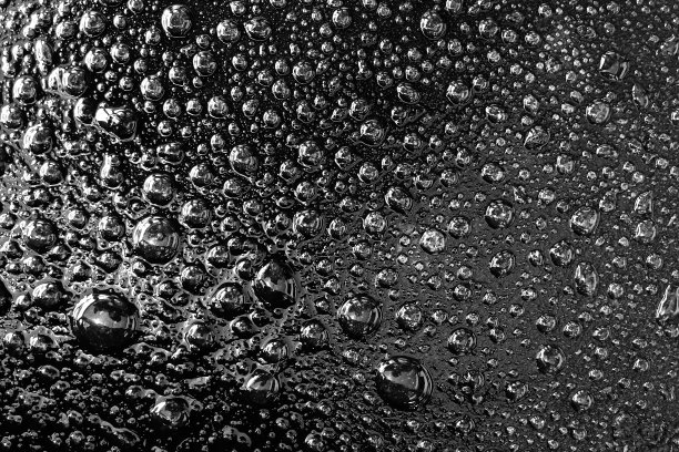 地面上有大量气泡脏油作为背景图片下载