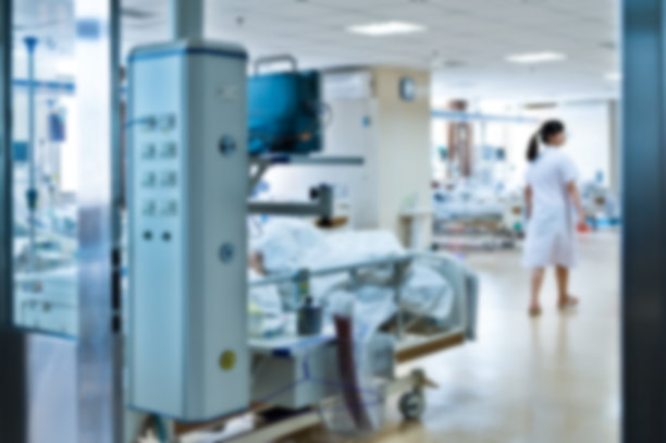 分散了医院里的医疗用品图片下载