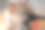 厨房里的年轻女人图片下载