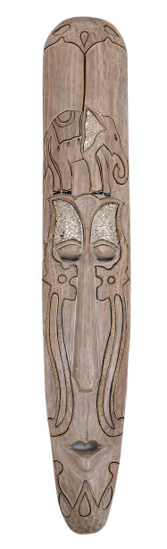 白色背景上的非洲木雕面具图片下载