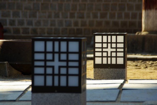 韩屋的灯罩图片下载