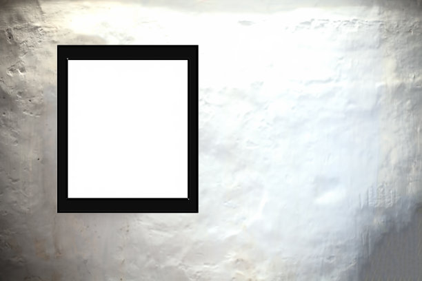 墙壁上有黑色轮廓的空白框架。图片下载