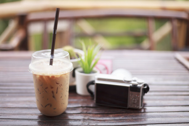 咖啡店的冰咖啡。图片下载