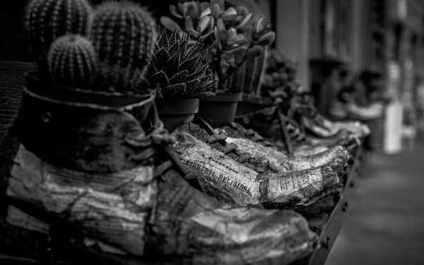 在托斯卡纳，瓦尔德奥尔西亚的蒙特普西亚诺的鞋子组成图片下载