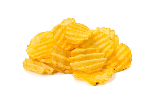 黄色薯片孤立在白色上图片下载
