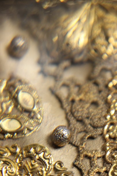 金色的花卉图案图片下载