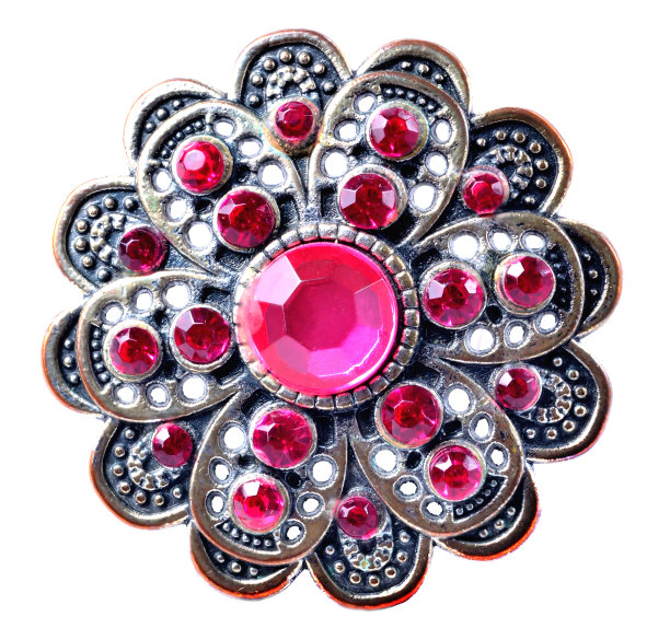 胸针-装饰华丽，红色的人造石头-孤立在白色的背景图片下载