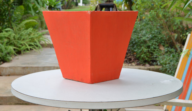 陶瓷花盆图片下载