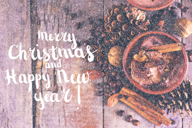 加香料的巧克力和咖啡冰淇淋。图片下载