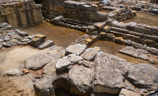 克诺索斯宫考古遗址，赫拉克里翁，希腊克里特岛图片下载