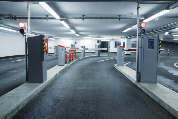 德国现代停车场入口图片下载